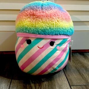 Bevin the squishmallow
